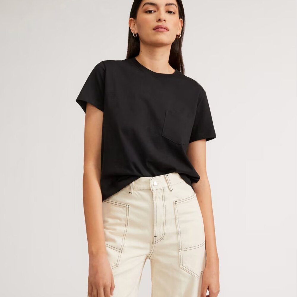 Everlane The Organic Cotton Cropped Box-Cut Pocket Tee — Small